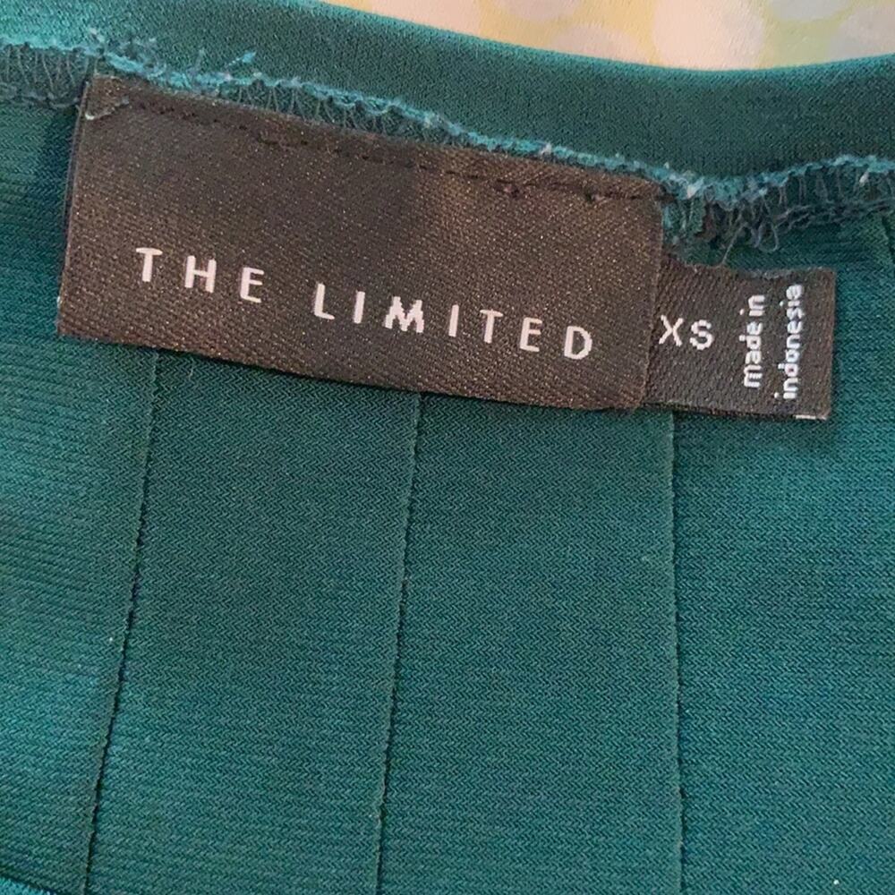 The Limited emerald green‎ top - Picture 4 of 6